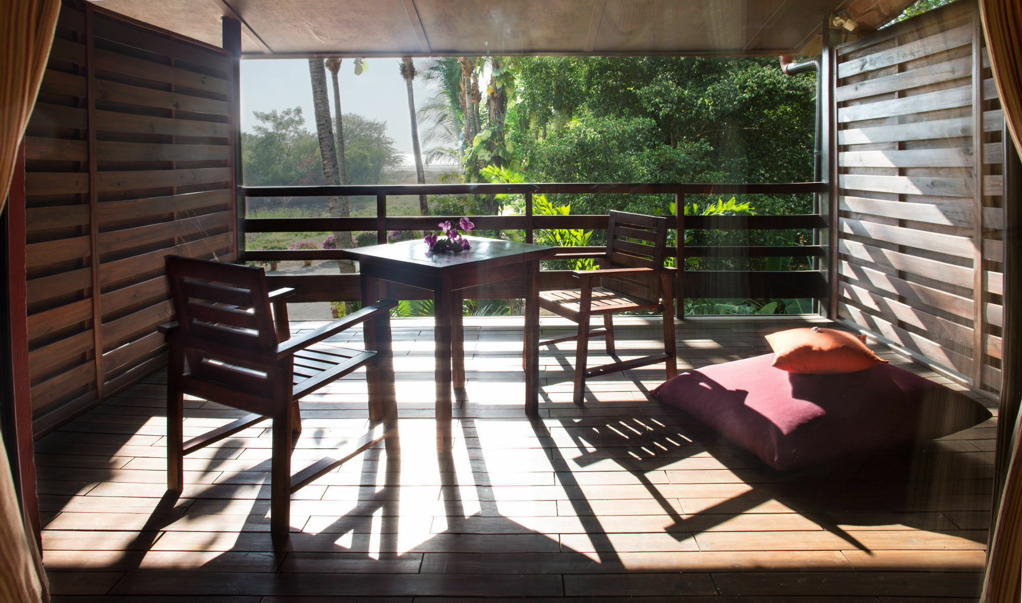 Hotel Laguna Del Cocodrilo Tamarindo Bagian luar foto